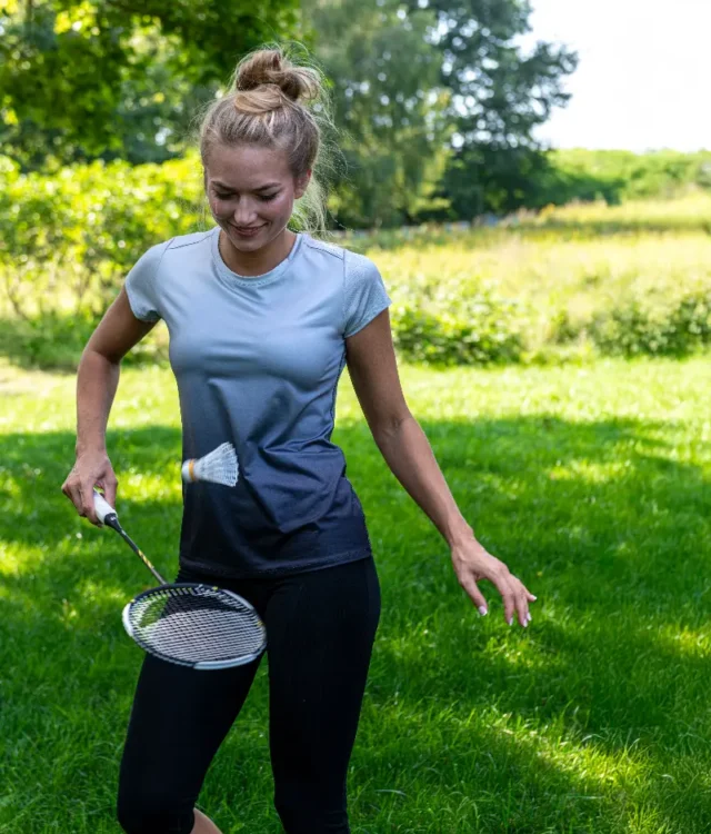 218003 Ona Ogrod 800